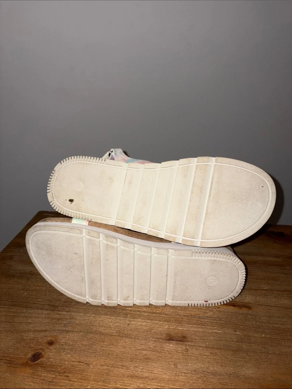 Cat & Jack Pastel Tie-Dye Strap Platform Sandals - Pink, Mint, Lilac Size 3
